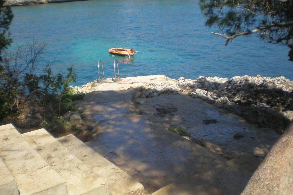 Sea Frontline Apartment 'Ernesto'. Pool. Wifi Santanyí Eksteriør billede