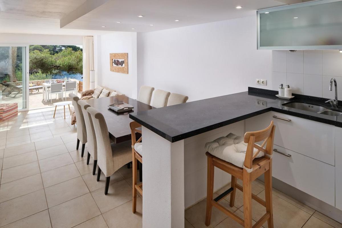 Sea Frontline Apartment 'Ernesto'. Pool. Wifi Santanyí Eksteriør billede